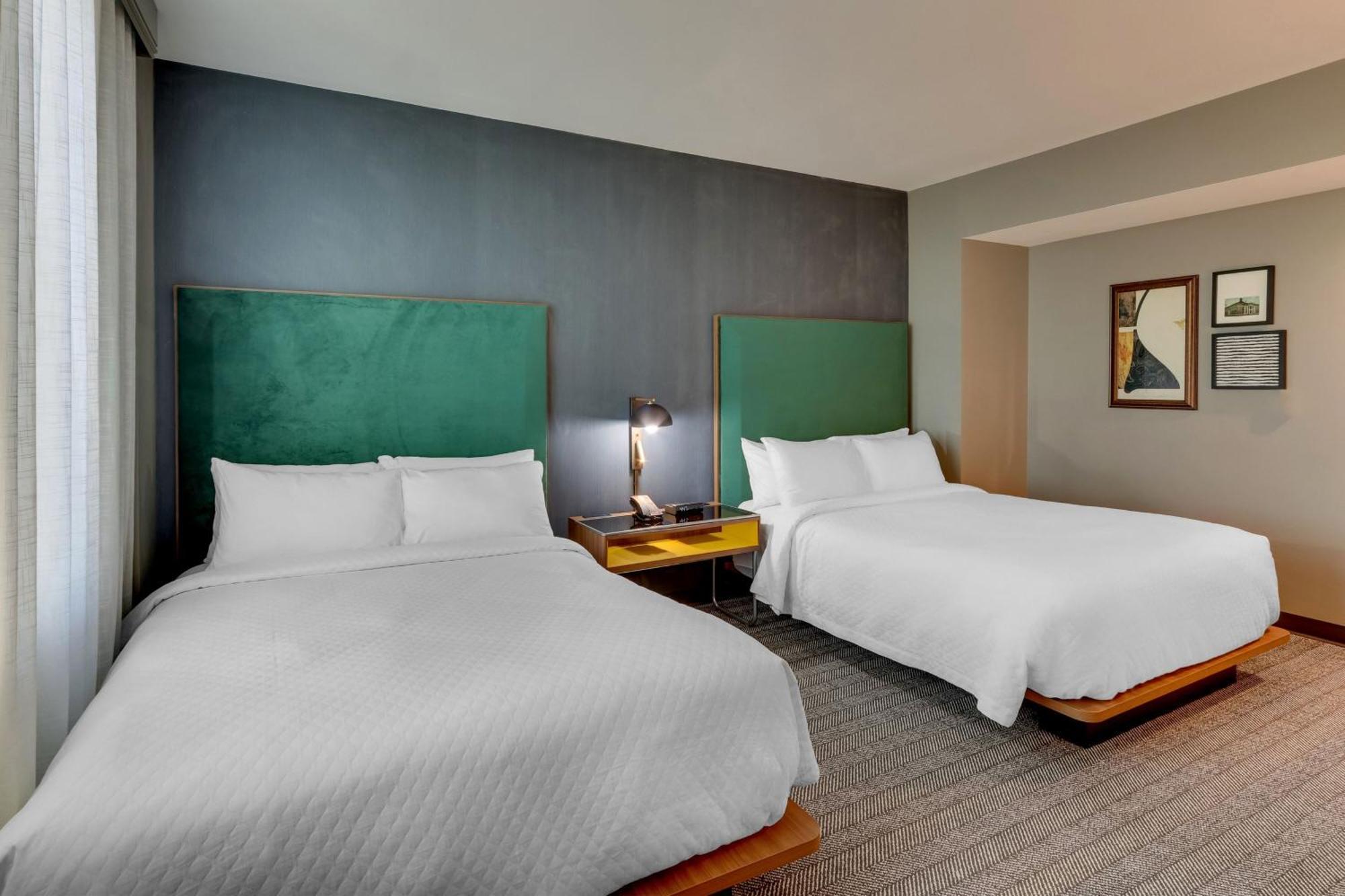 The Threefoot Hotel, Meridian, A Tribute Portfolio Hotel Buitenkant foto