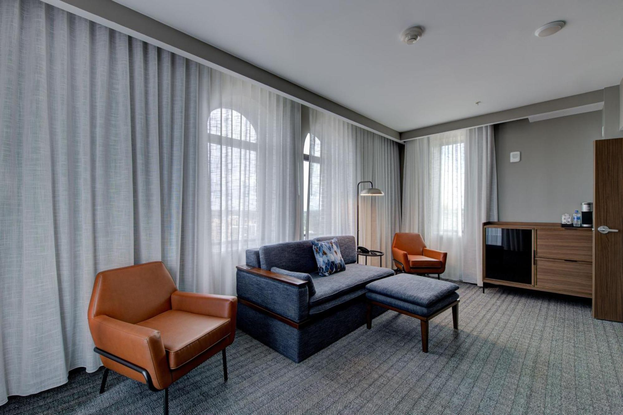 The Threefoot Hotel, Meridian, A Tribute Portfolio Hotel Buitenkant foto